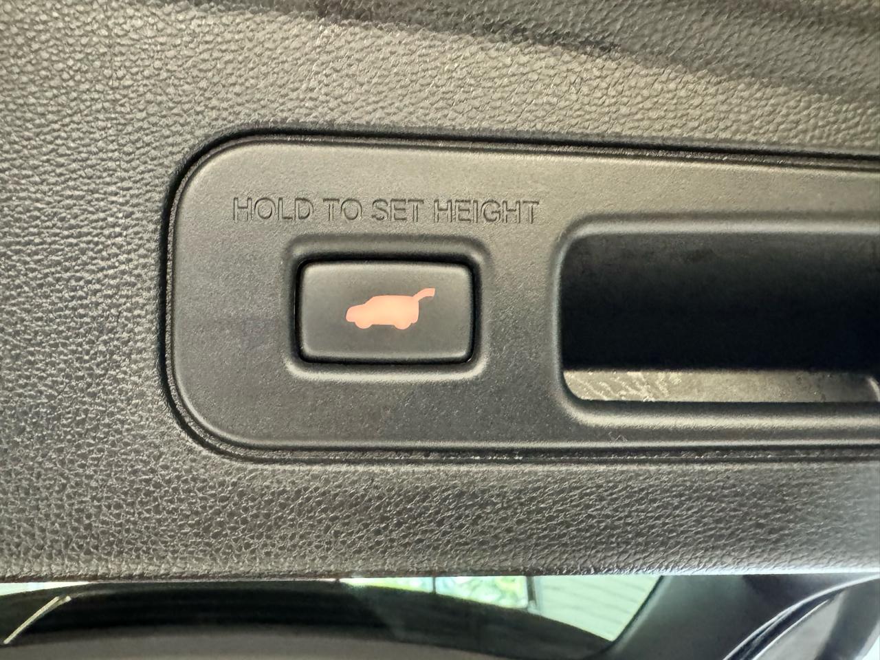 Acura MDX SH-AWD w/A-Spec Package 2025