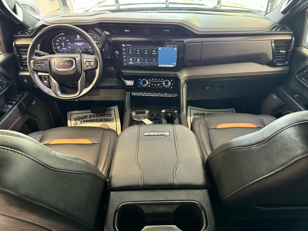 GMC Sierra 2500HD 4WD Crew Cab 159" AT4 2024