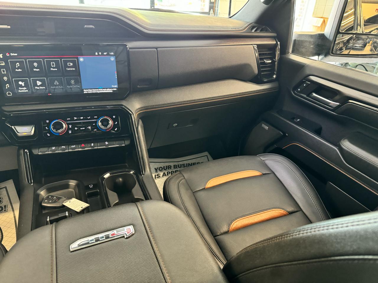 GMC Sierra 2500HD 4WD Crew Cab 159" AT4 2024