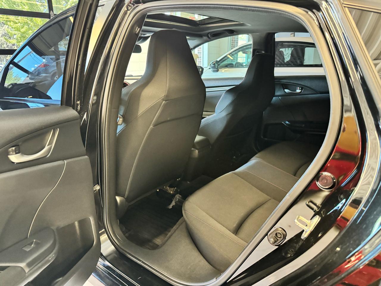 Honda Civic Si Sedan Manual w/Summer Tires 2020