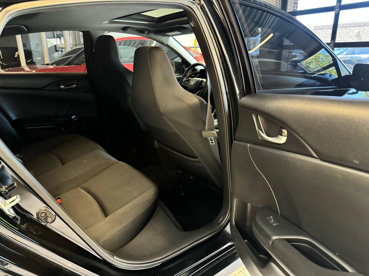Honda Civic Si Sedan Manual w/Summer Tires 2020