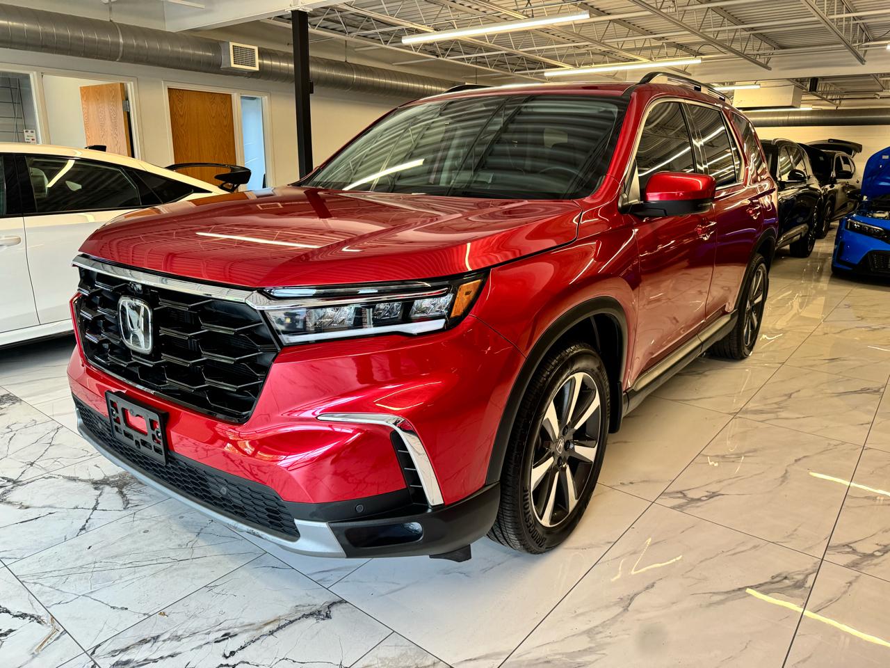 Honda Pilot Elite AWD 2025