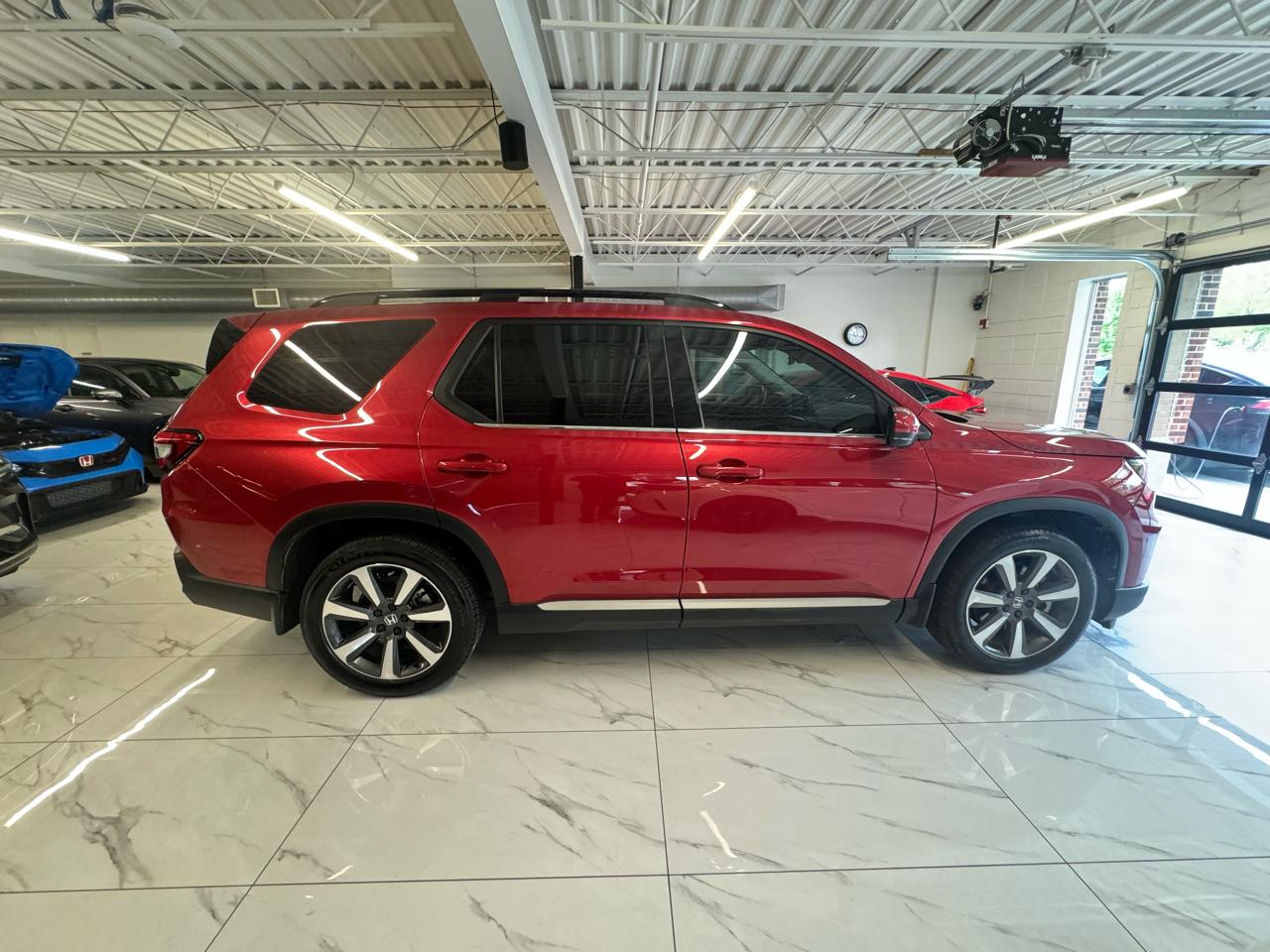 Honda Pilot Elite AWD 2025