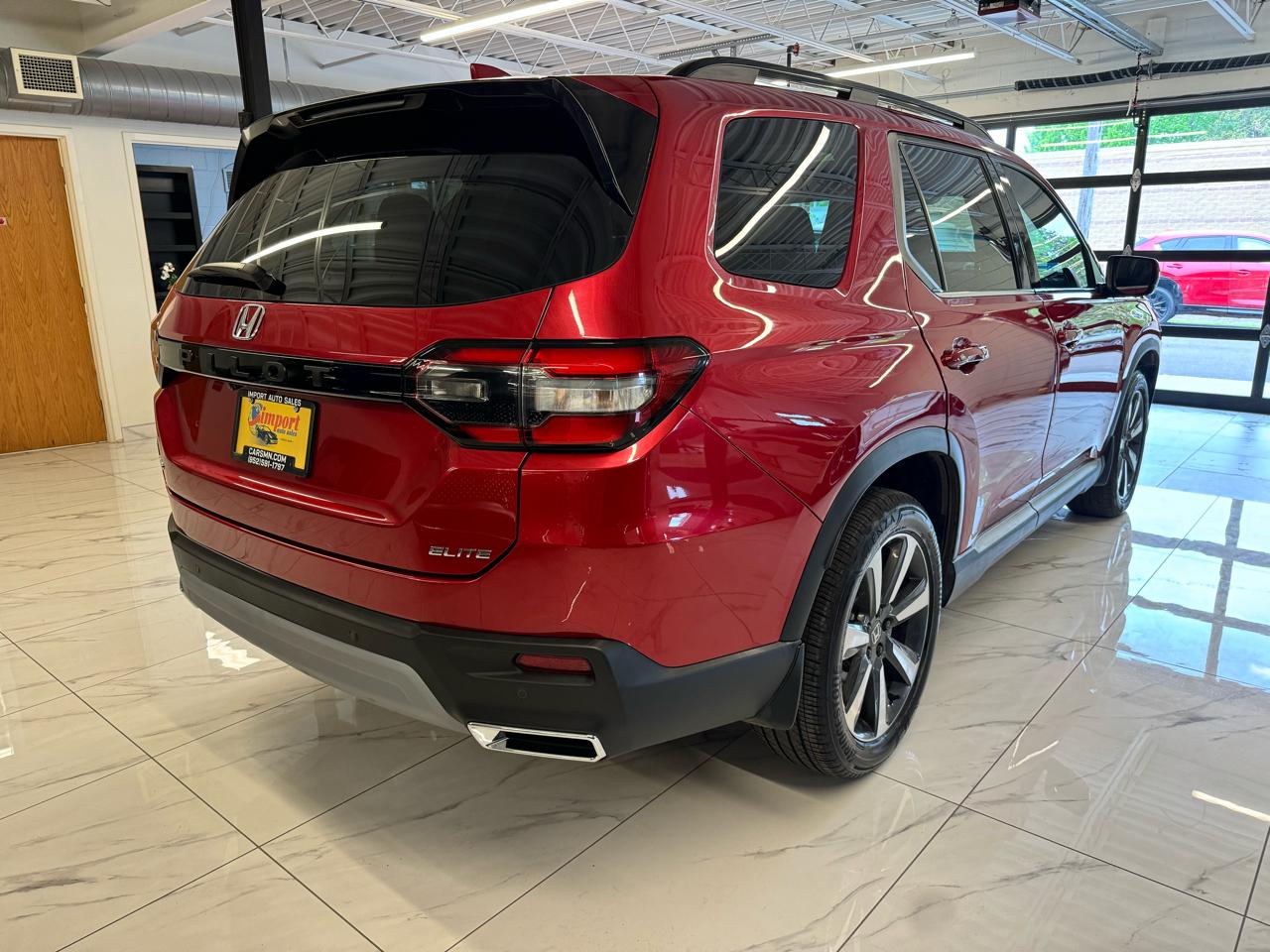 Honda Pilot Elite AWD 2025
