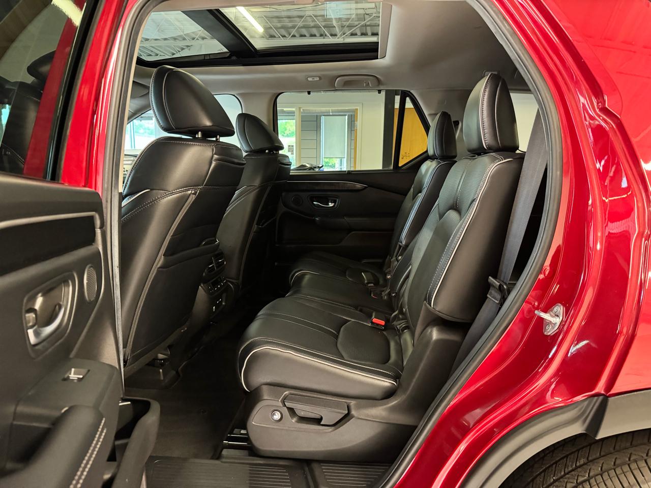 Honda Pilot Elite AWD 2025