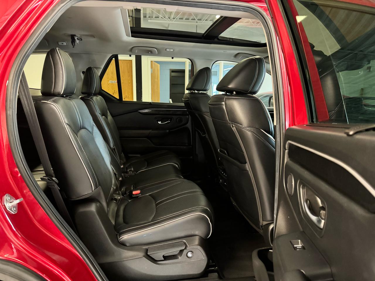 Honda Pilot Elite AWD 2025