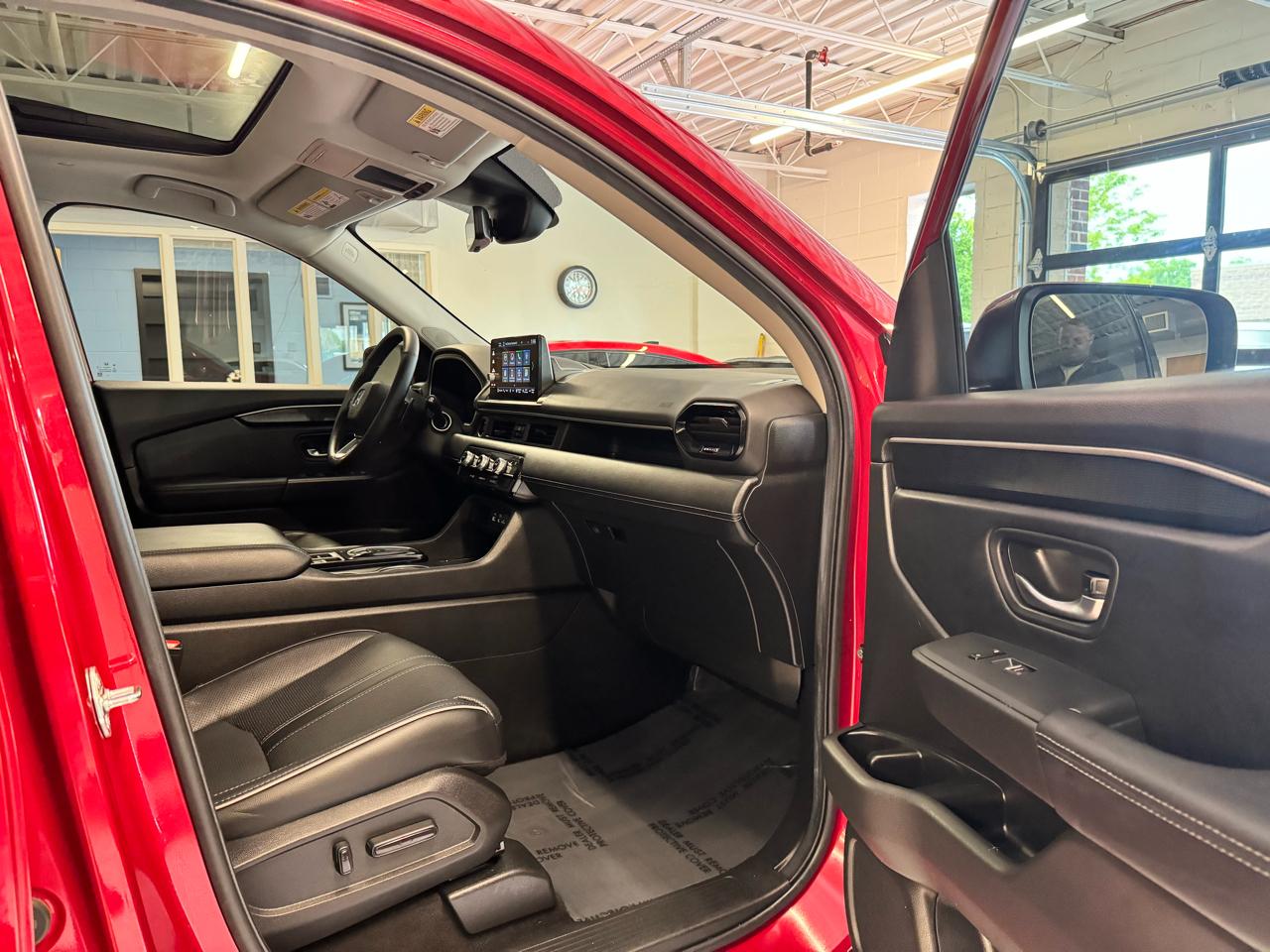 Honda Pilot Elite AWD 2025