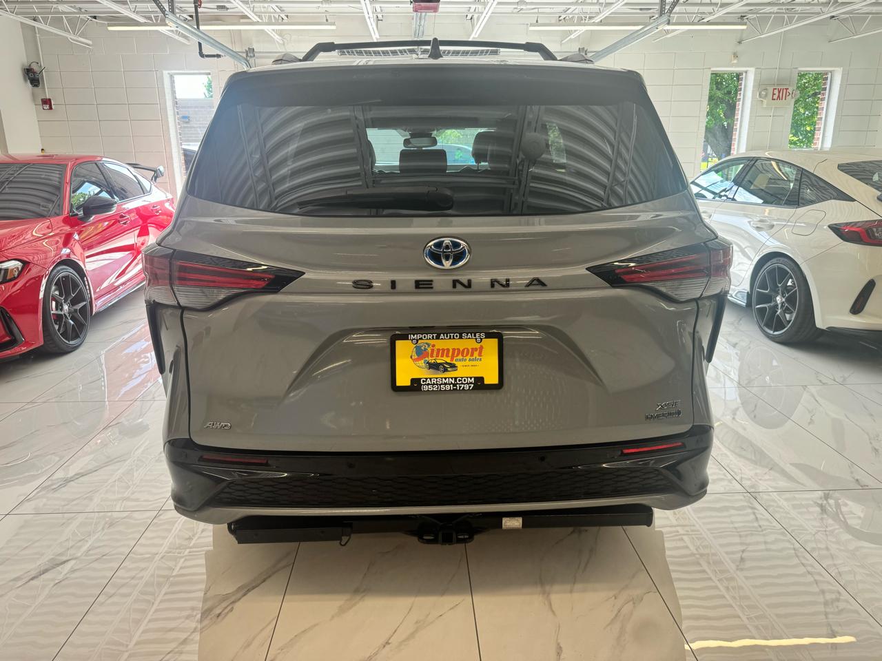 Toyota Sienna XSE AWD 7-Passenger (Natl) 2023