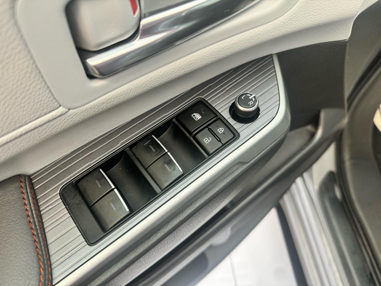 Toyota Sienna XSE AWD 7-Passenger (Natl) 2023
