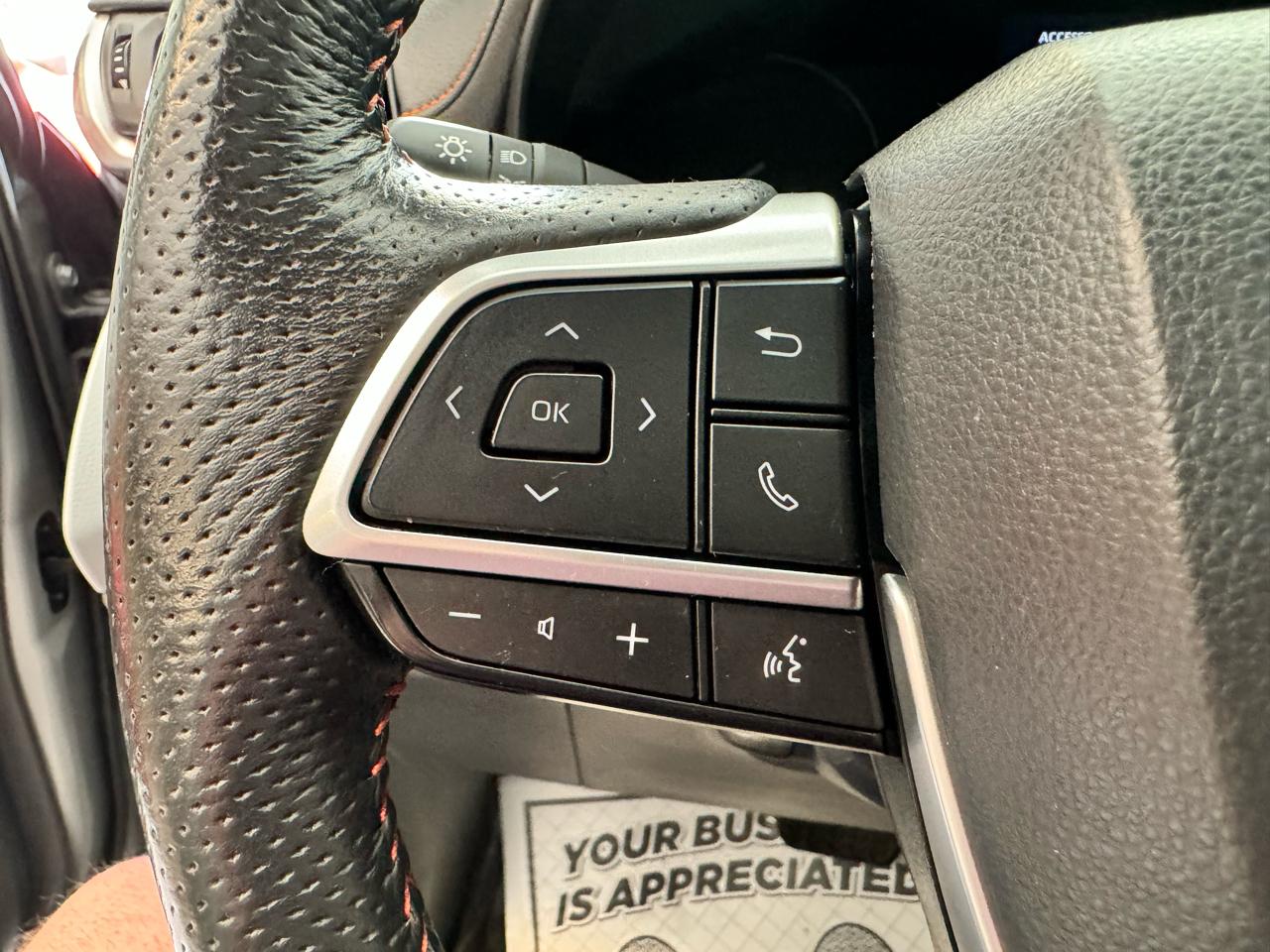 Toyota Sienna XSE AWD 7-Passenger (Natl) 2023