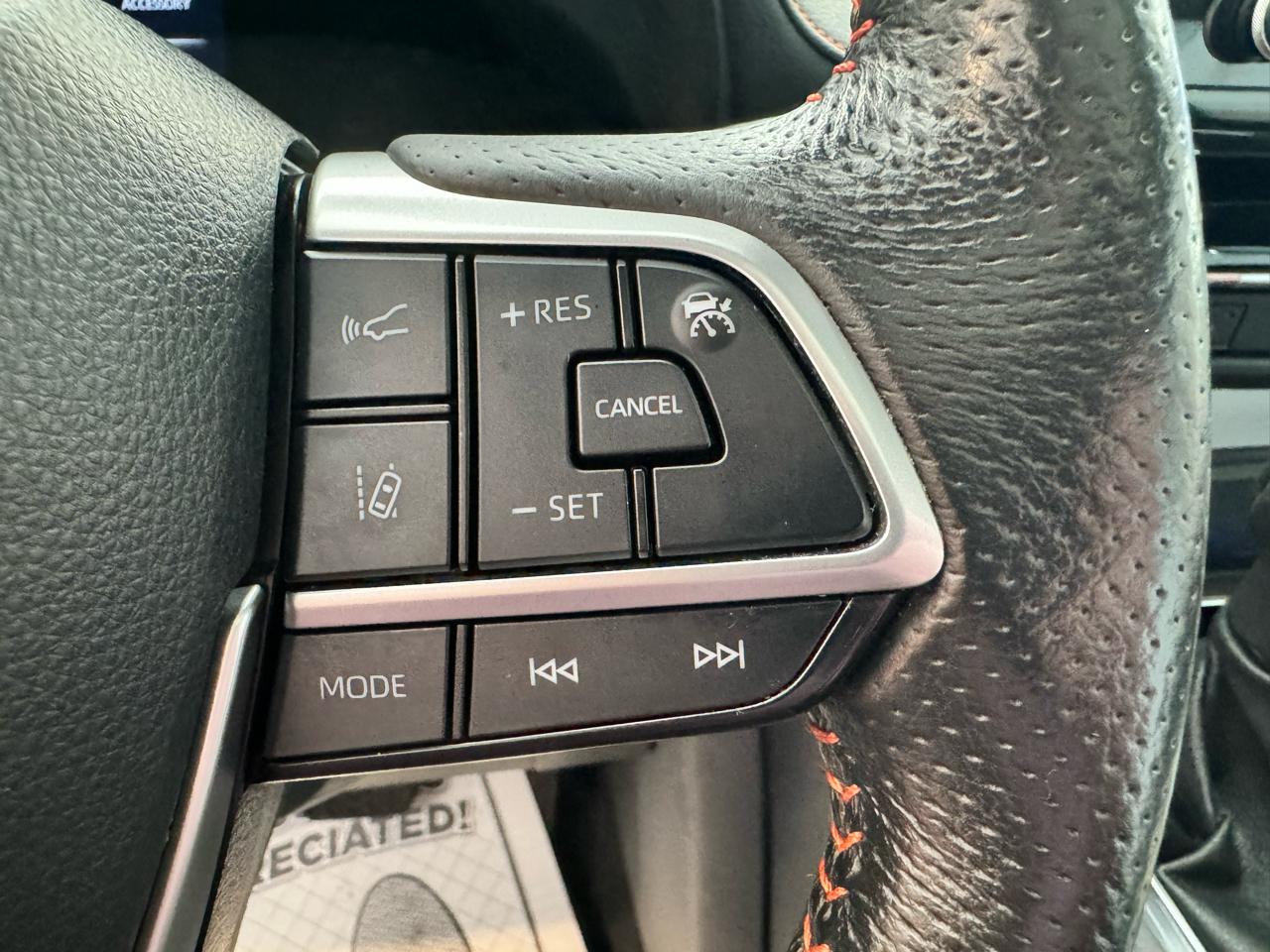 Toyota Sienna XSE AWD 7-Passenger (Natl) 2023