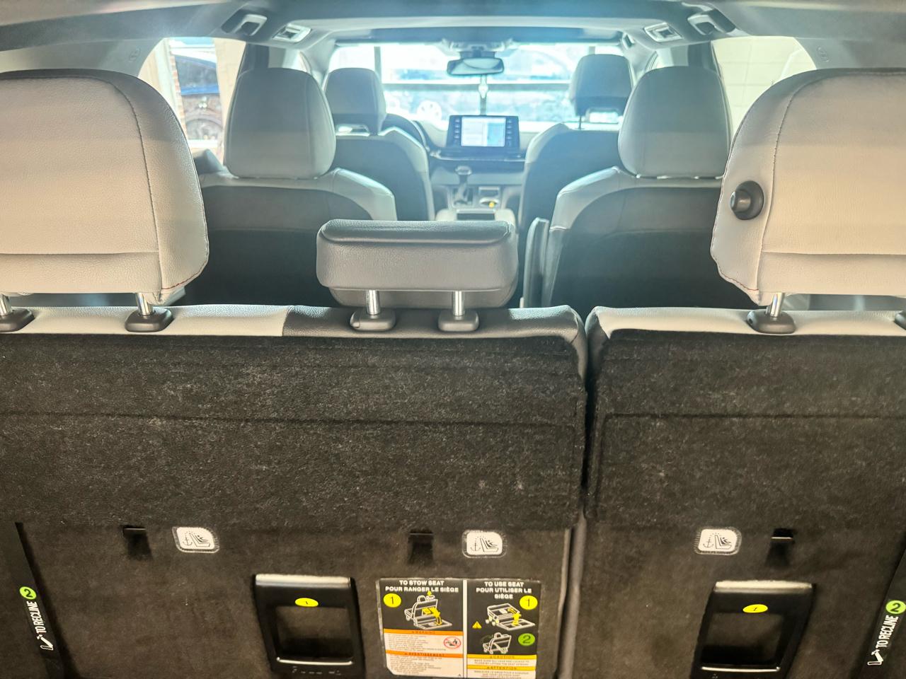Toyota Sienna XSE AWD 7-Passenger (Natl) 2023