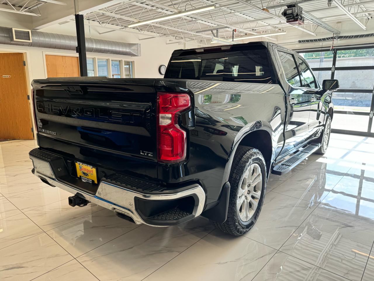 Chevrolet Silverado 1500 4WD Crew Cab 147" LTZ 2022