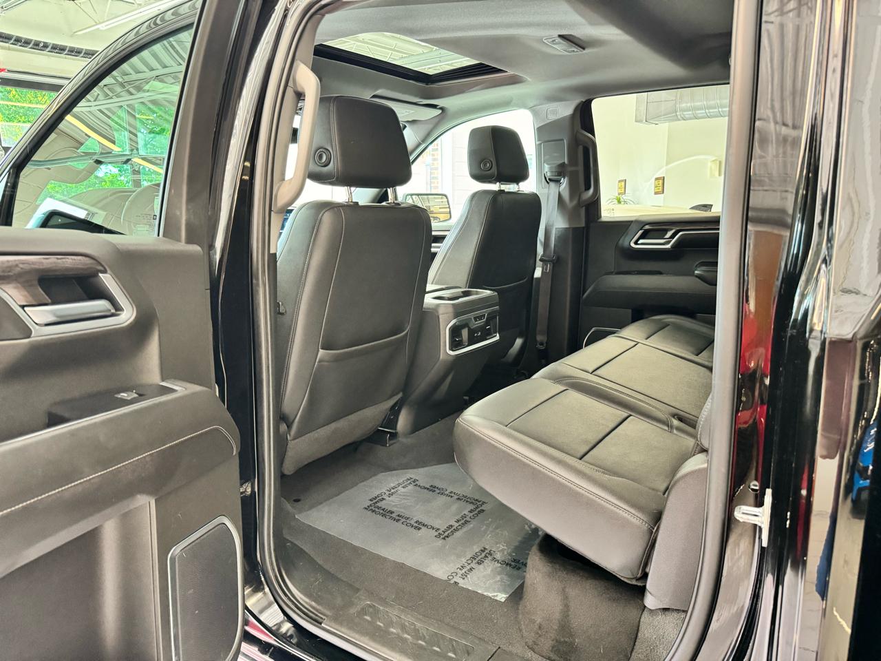 Chevrolet Silverado 1500 4WD Crew Cab 147" LTZ 2022