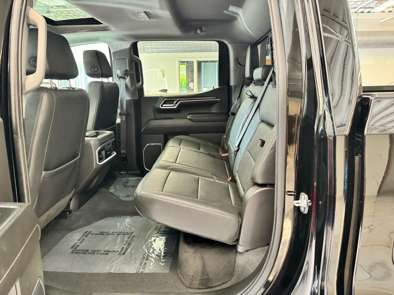 Chevrolet Silverado 1500 4WD Crew Cab 147" LTZ 2022