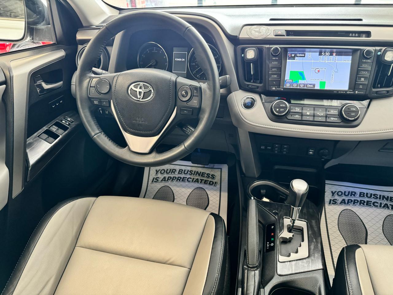 Toyota RAV4 Limited AWD (Natl) 2017