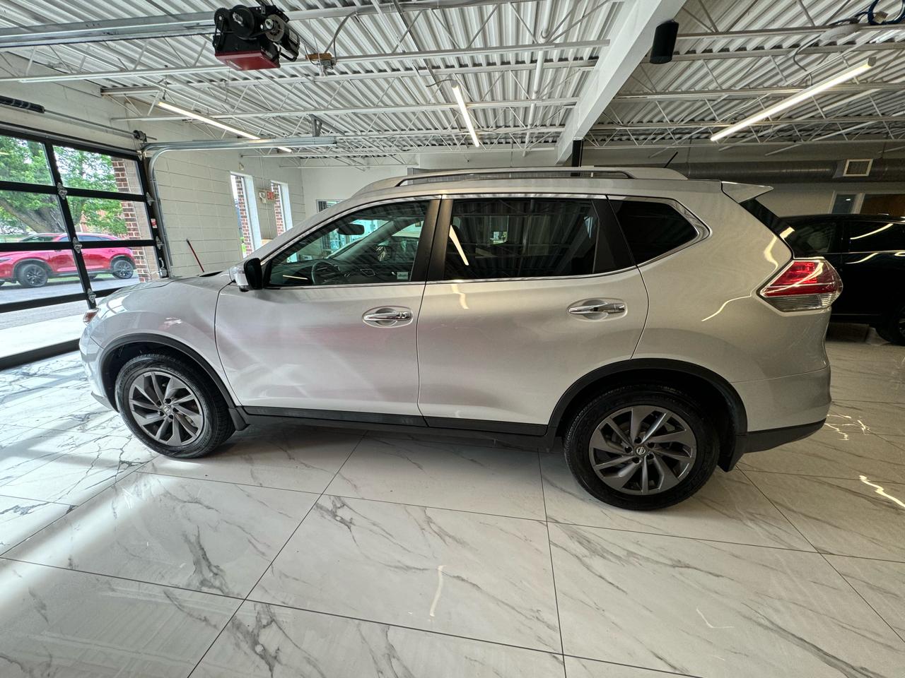 Nissan Rogue AWD 4dr SL 2016