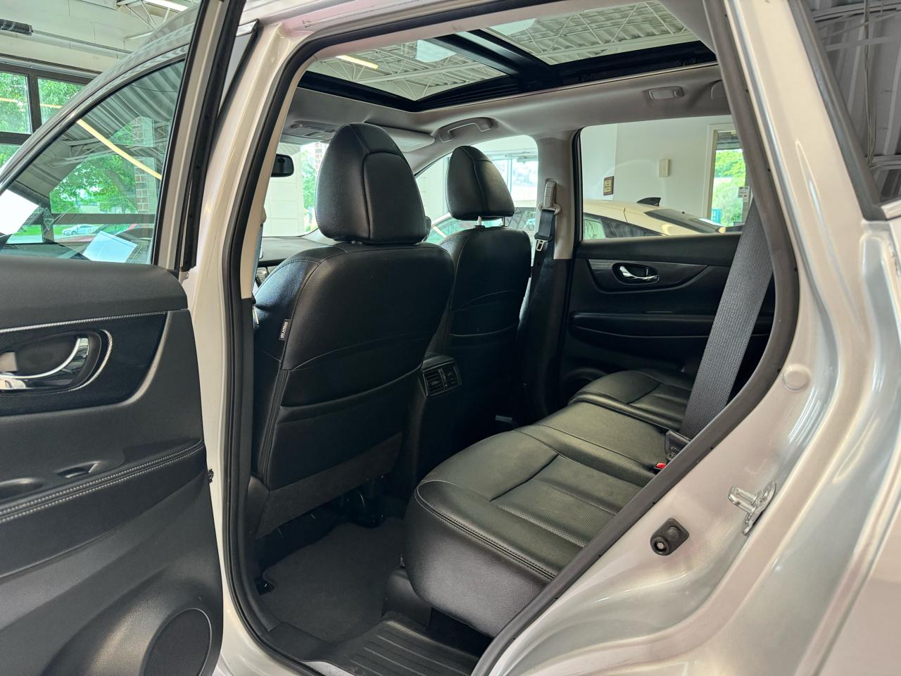 Nissan Rogue AWD 4dr SL 2016