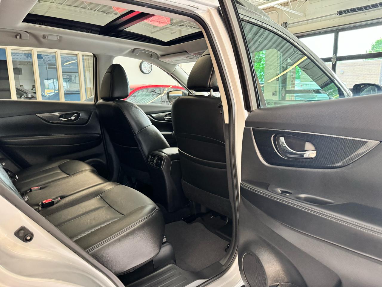 Nissan Rogue AWD 4dr SL 2016