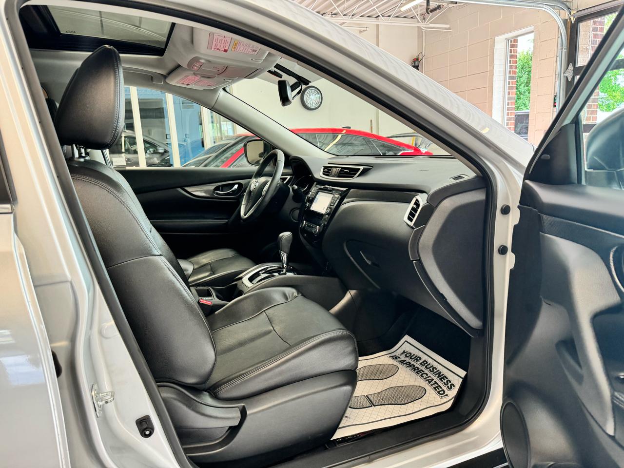Nissan Rogue AWD 4dr SL 2016