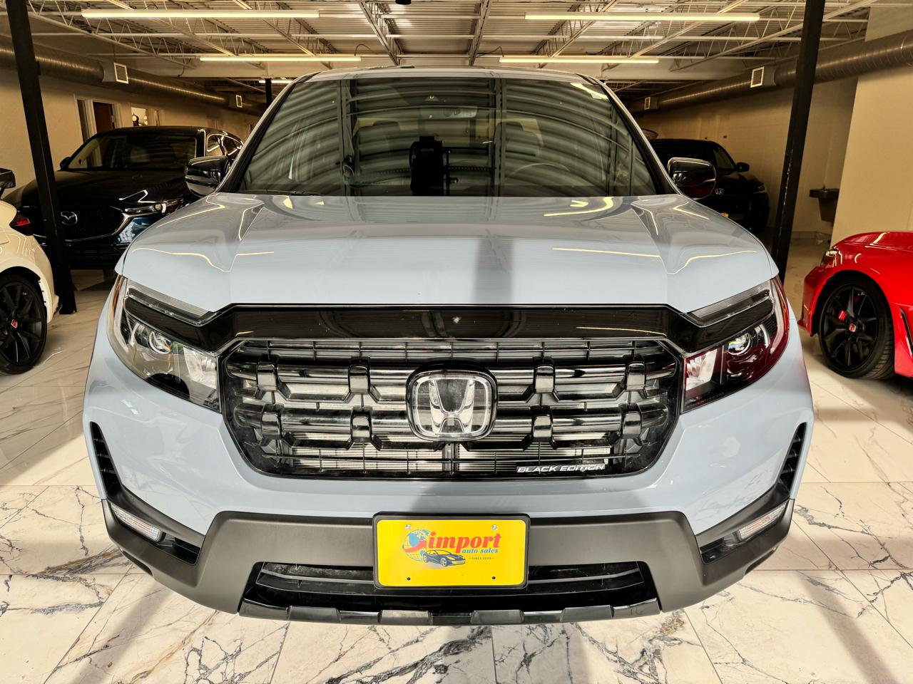 Honda Ridgeline Black Edition AWD 2025