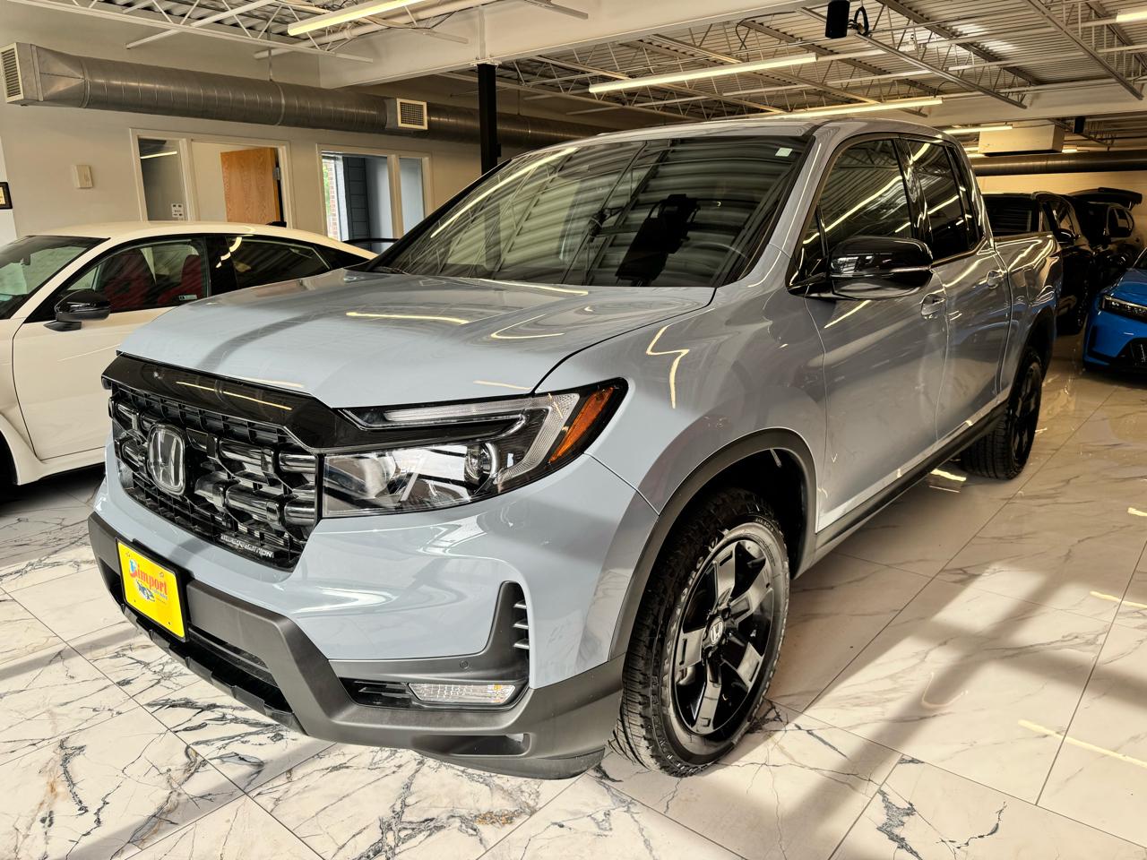 Honda Ridgeline Black Edition AWD 2025