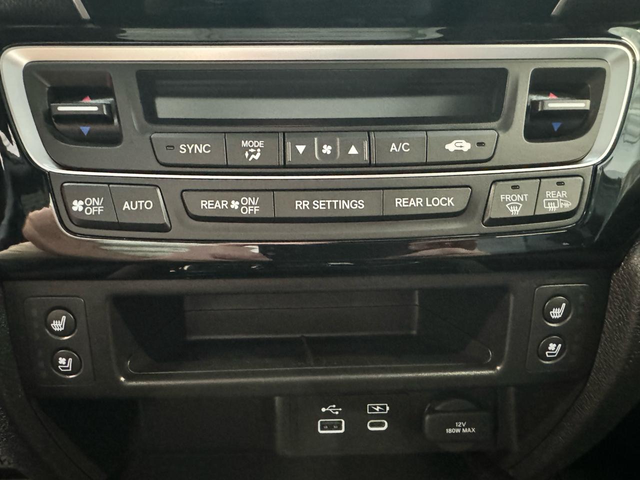 Honda Ridgeline Black Edition AWD 2025