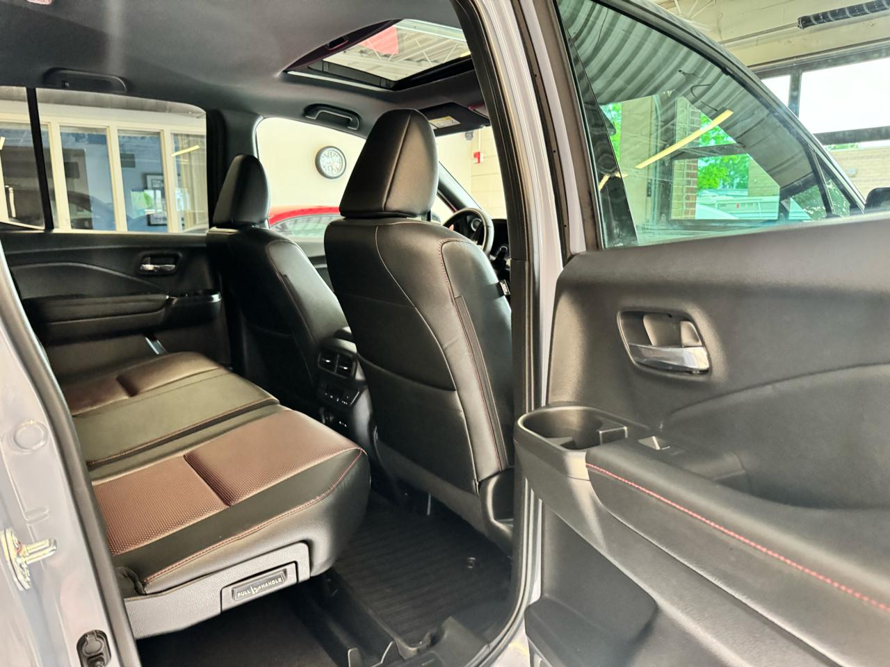 Honda Ridgeline Black Edition AWD 2025