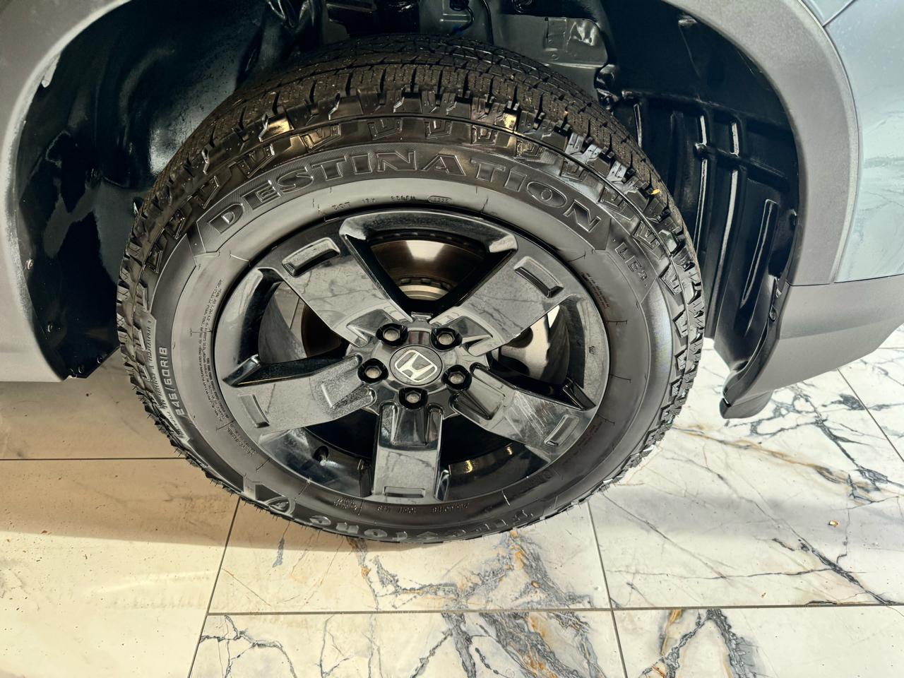 Honda Ridgeline Black Edition AWD 2025