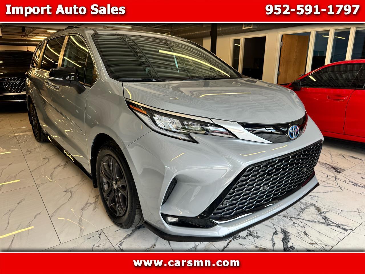 Toyota Sienna XSE 7-Passenger AWD 2024