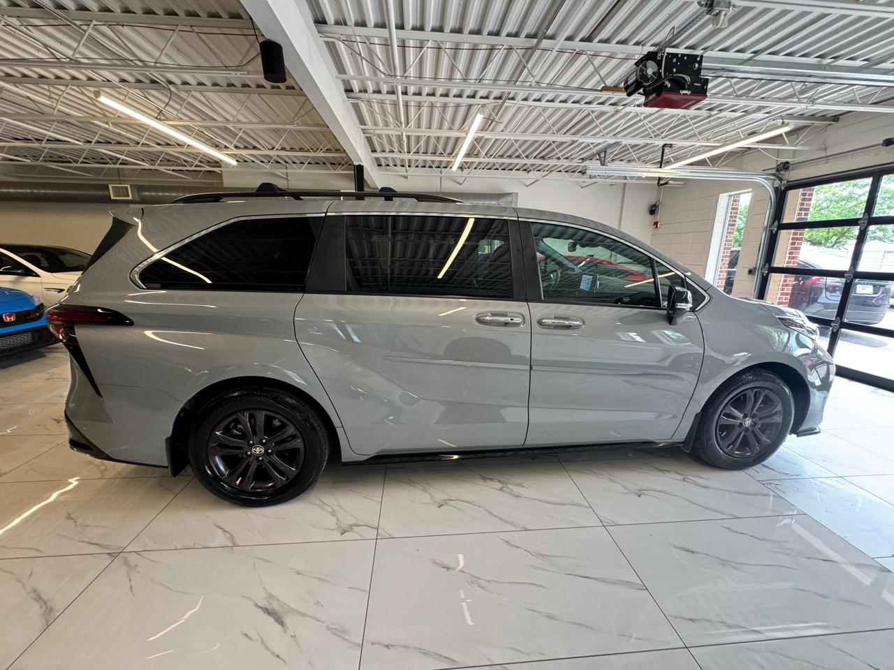 Toyota Sienna XSE 7-Passenger AWD 2024
