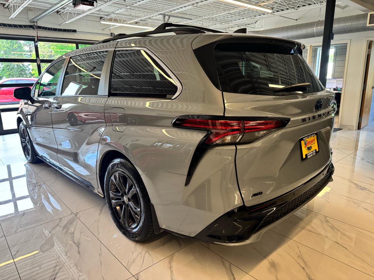 Toyota Sienna XSE 7-Passenger AWD 2024