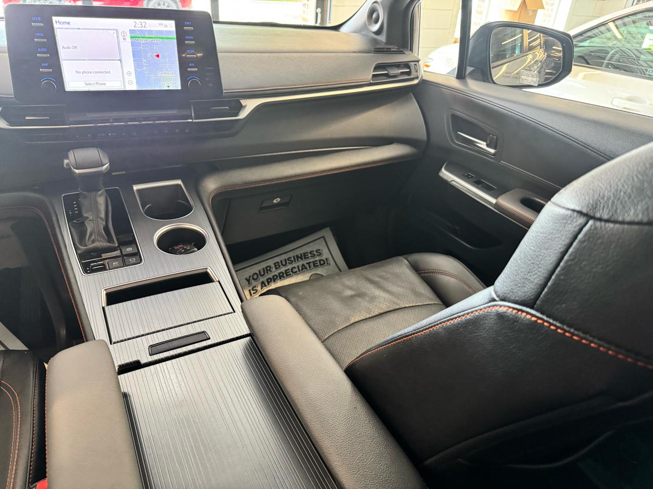 Toyota Sienna XSE 7-Passenger AWD 2024