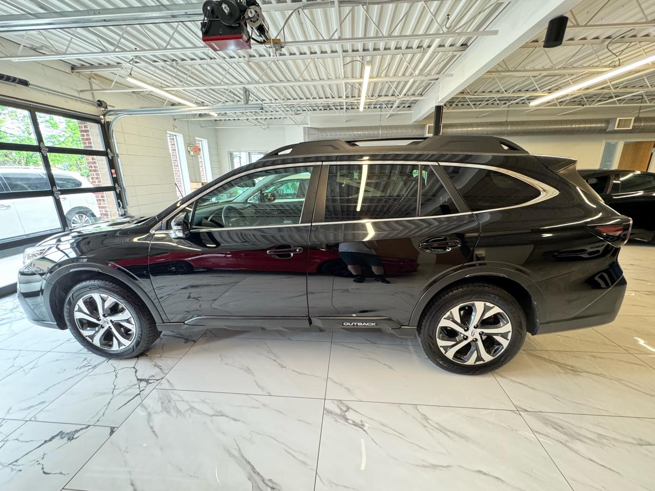 Subaru Outback Limited CVT 2022