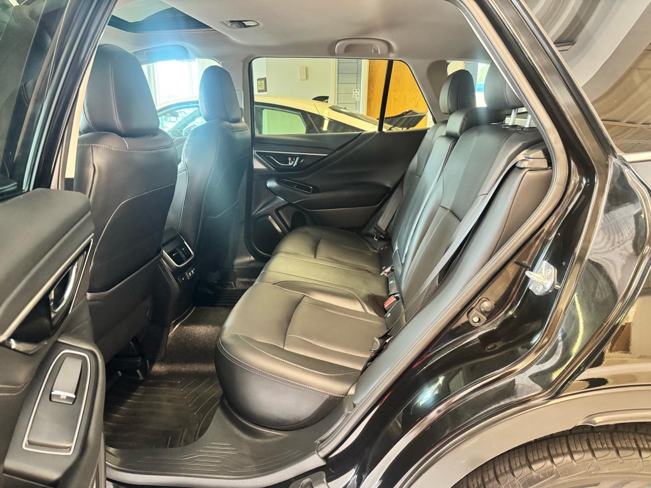 Subaru Outback Limited CVT 2022