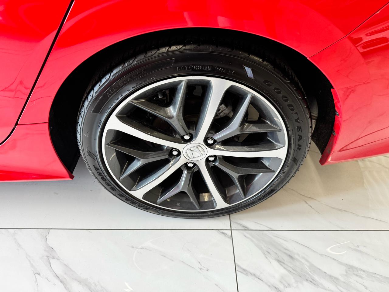 Honda Civic Sedan Touring CVT 2024