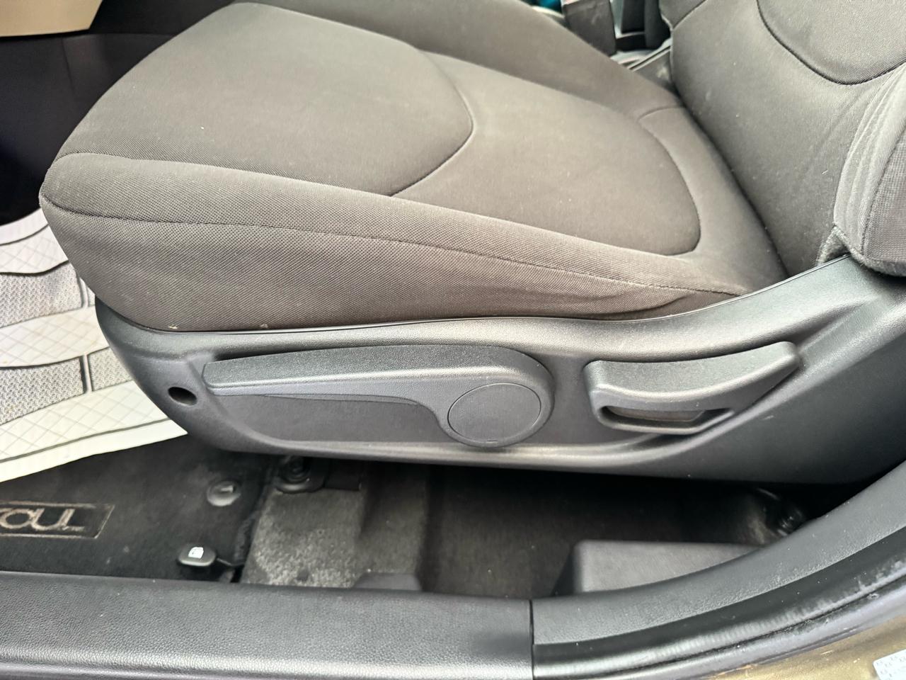 Kia Soul 5dr Wgn Auto ! 2013