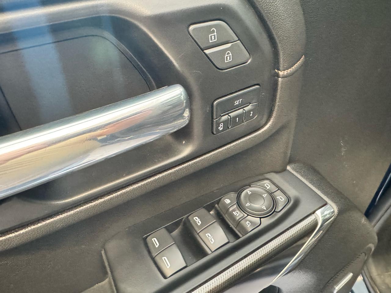 GMC Sierra 2500HD 4WD Crew Cab 159" AT4 2022