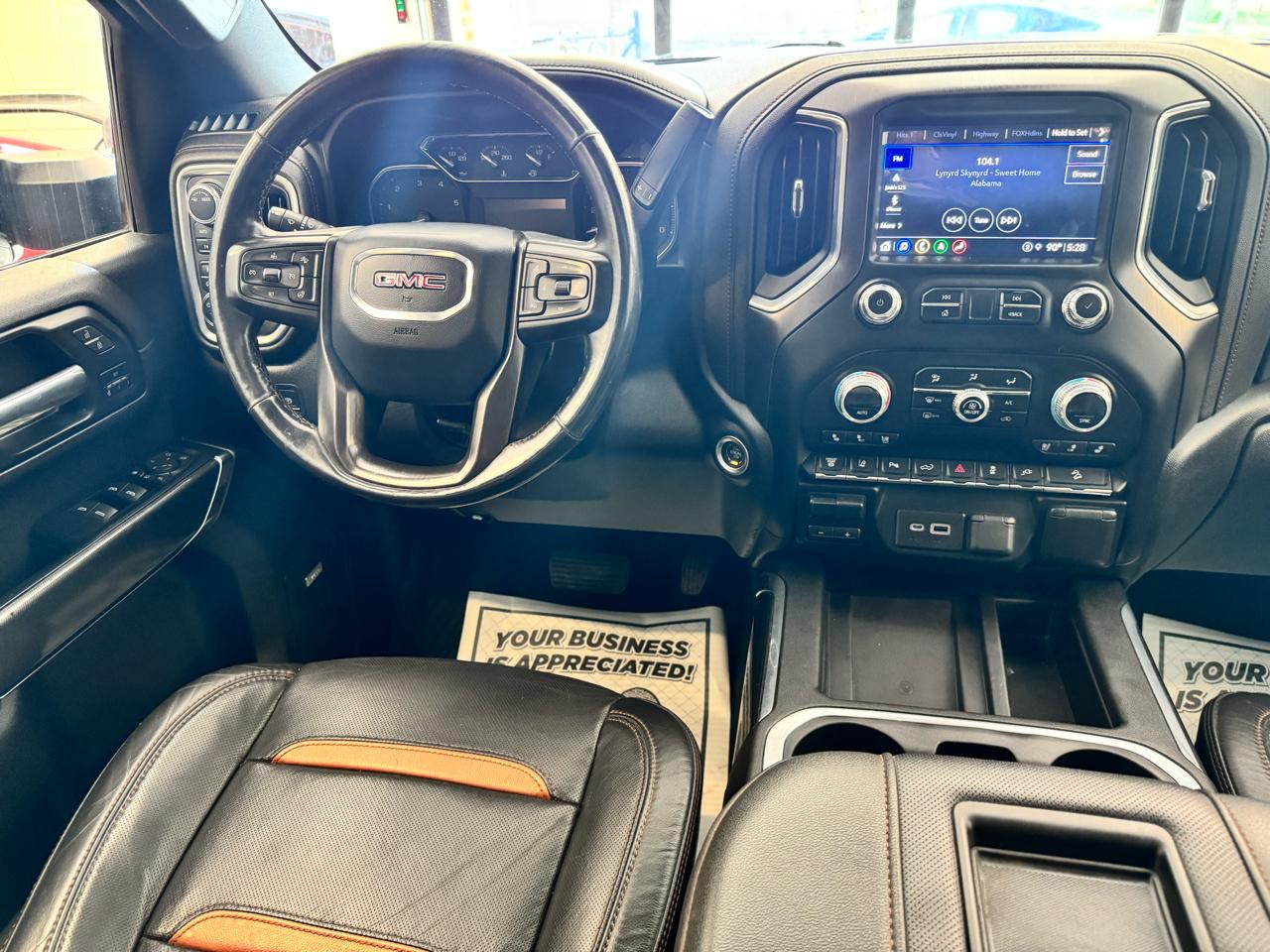 GMC Sierra 2500HD 4WD Crew Cab 159" AT4 2022