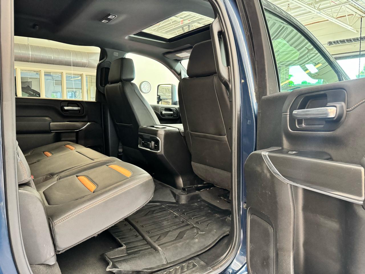 GMC Sierra 2500HD 4WD Crew Cab 159" AT4 2022