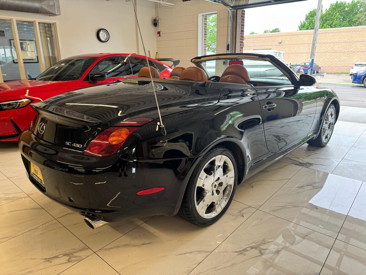 Lexus SC 430 2dr Convertible 2005