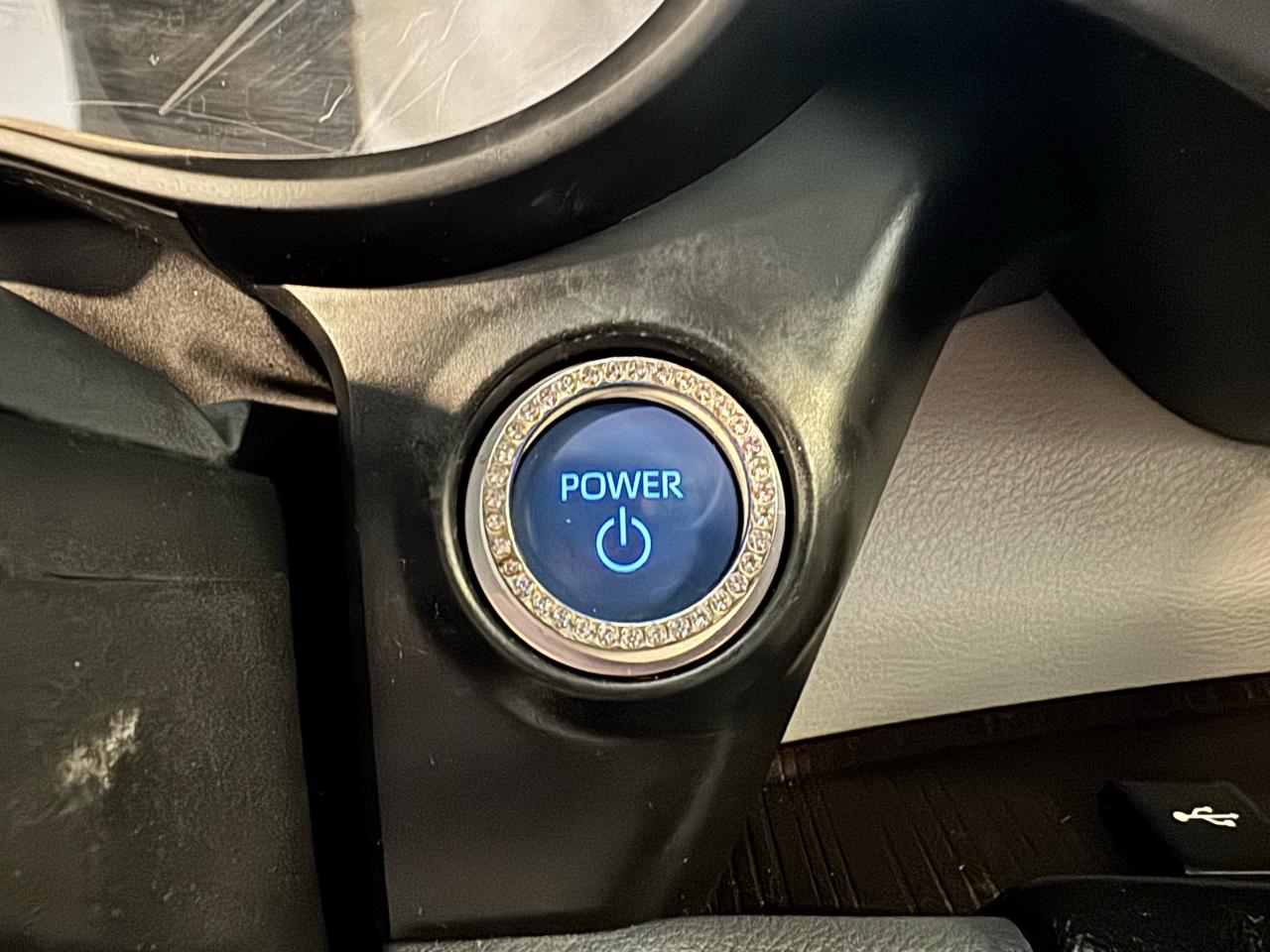 Toyota Sienna XLE FWD Mobility Access 7-Passenger V6 2022