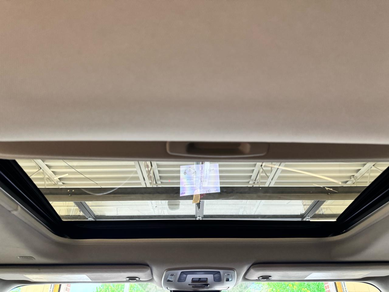 Toyota Sienna XLE FWD Mobility Access 7-Passenger V6 2022