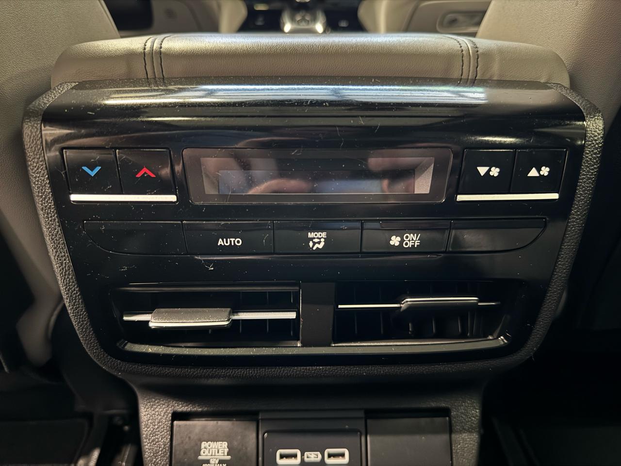 Acura MDX SH-AWD w/Technology Package 2023