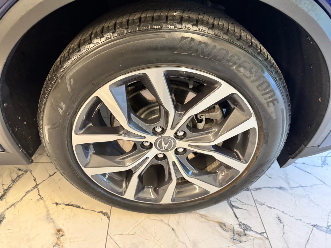 Acura MDX SH-AWD w/Technology Package 2023