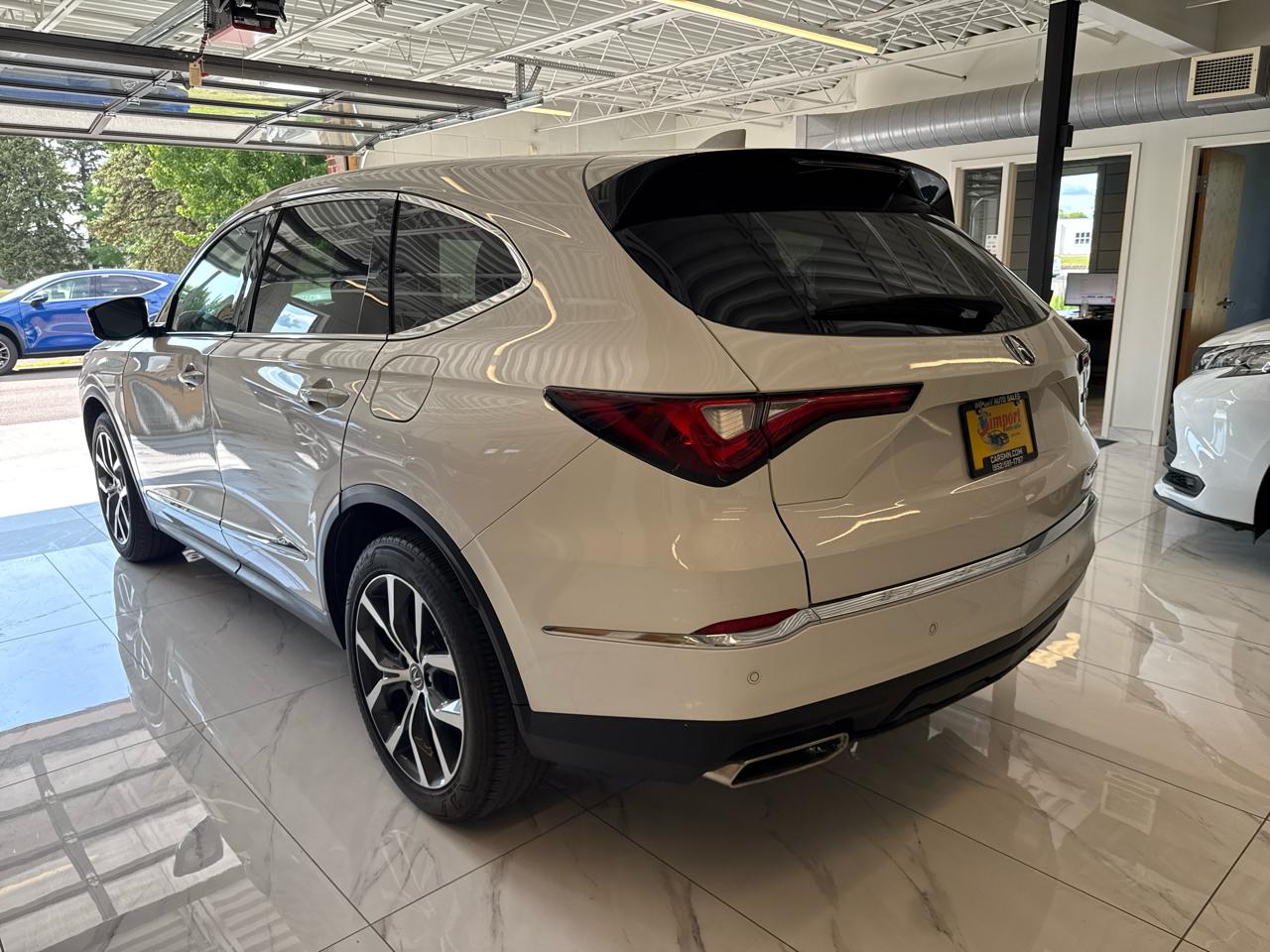 Acura MDX SH-AWD w/Technology Package 2024