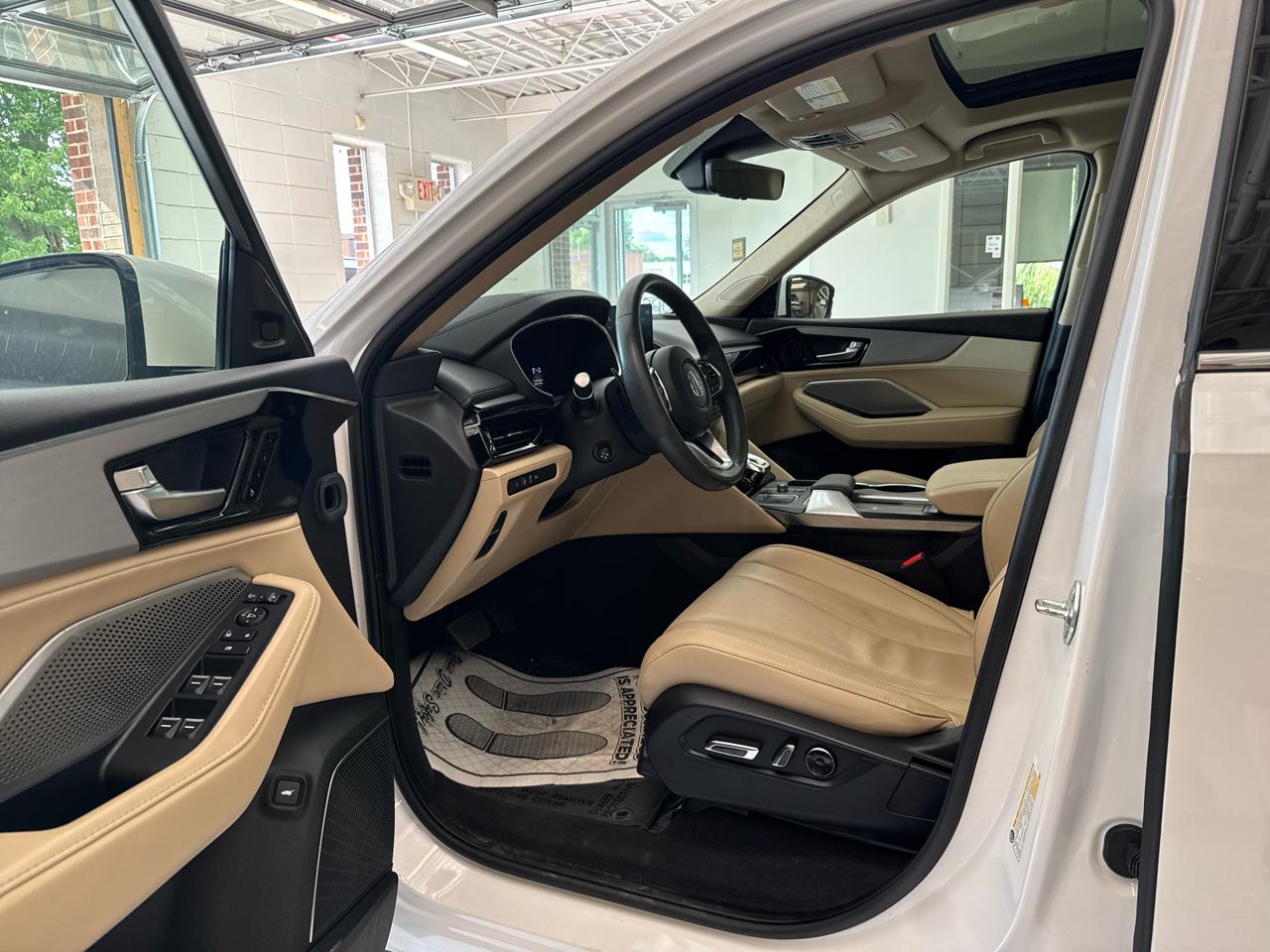 Acura MDX SH-AWD w/Technology Package 2024