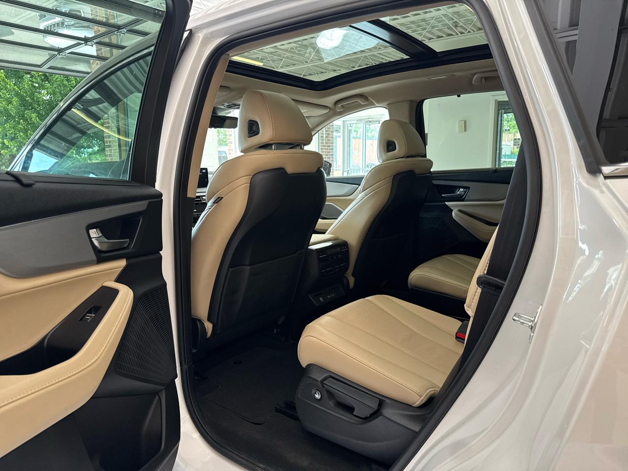 Acura MDX SH-AWD w/Technology Package 2024