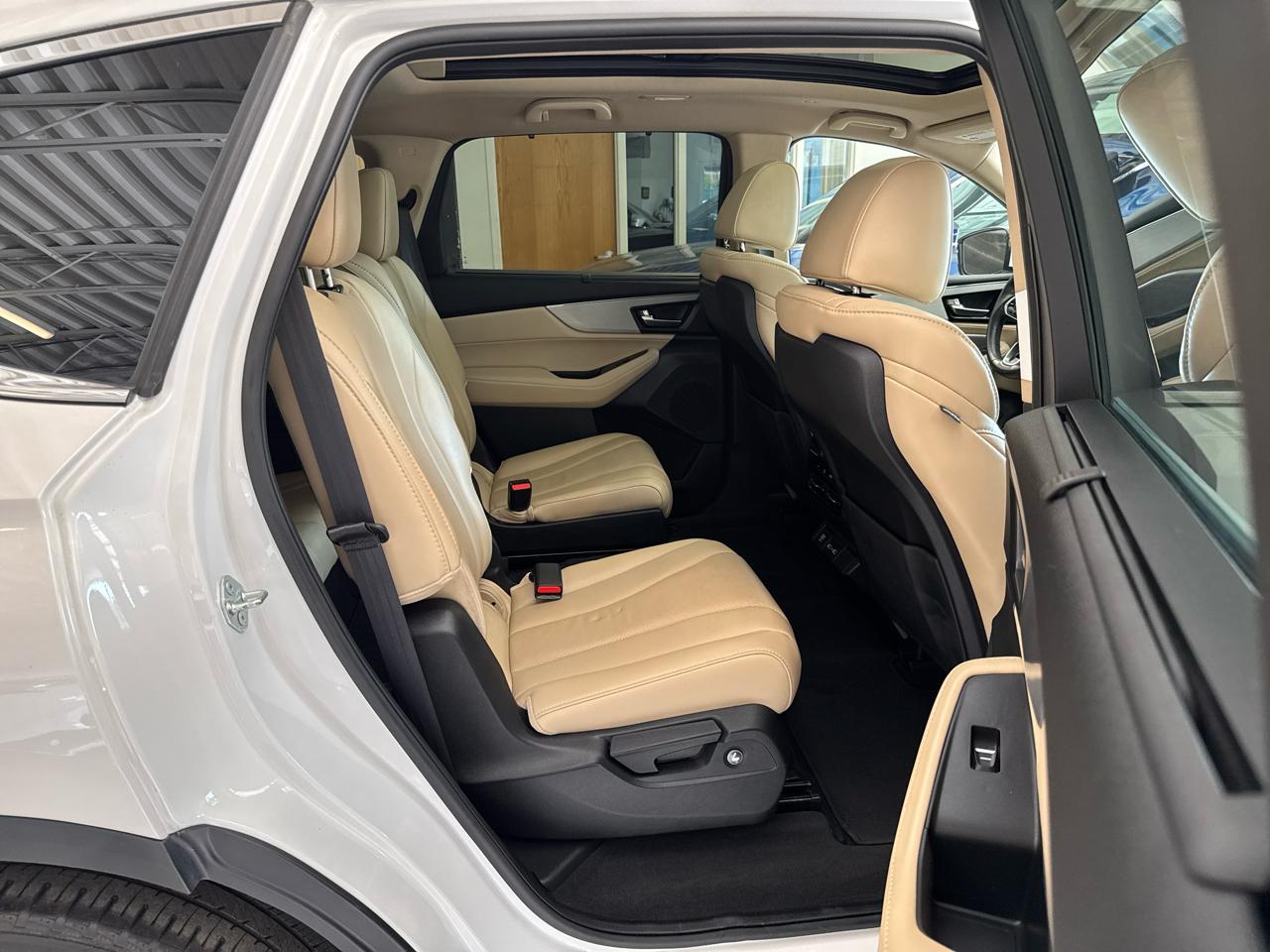 Acura MDX SH-AWD w/Technology Package 2024