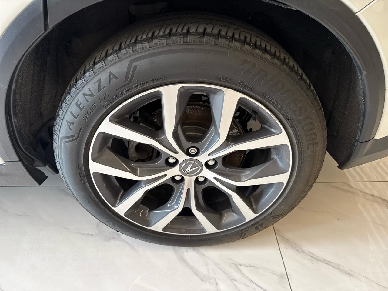 Acura MDX SH-AWD w/Technology Package 2024
